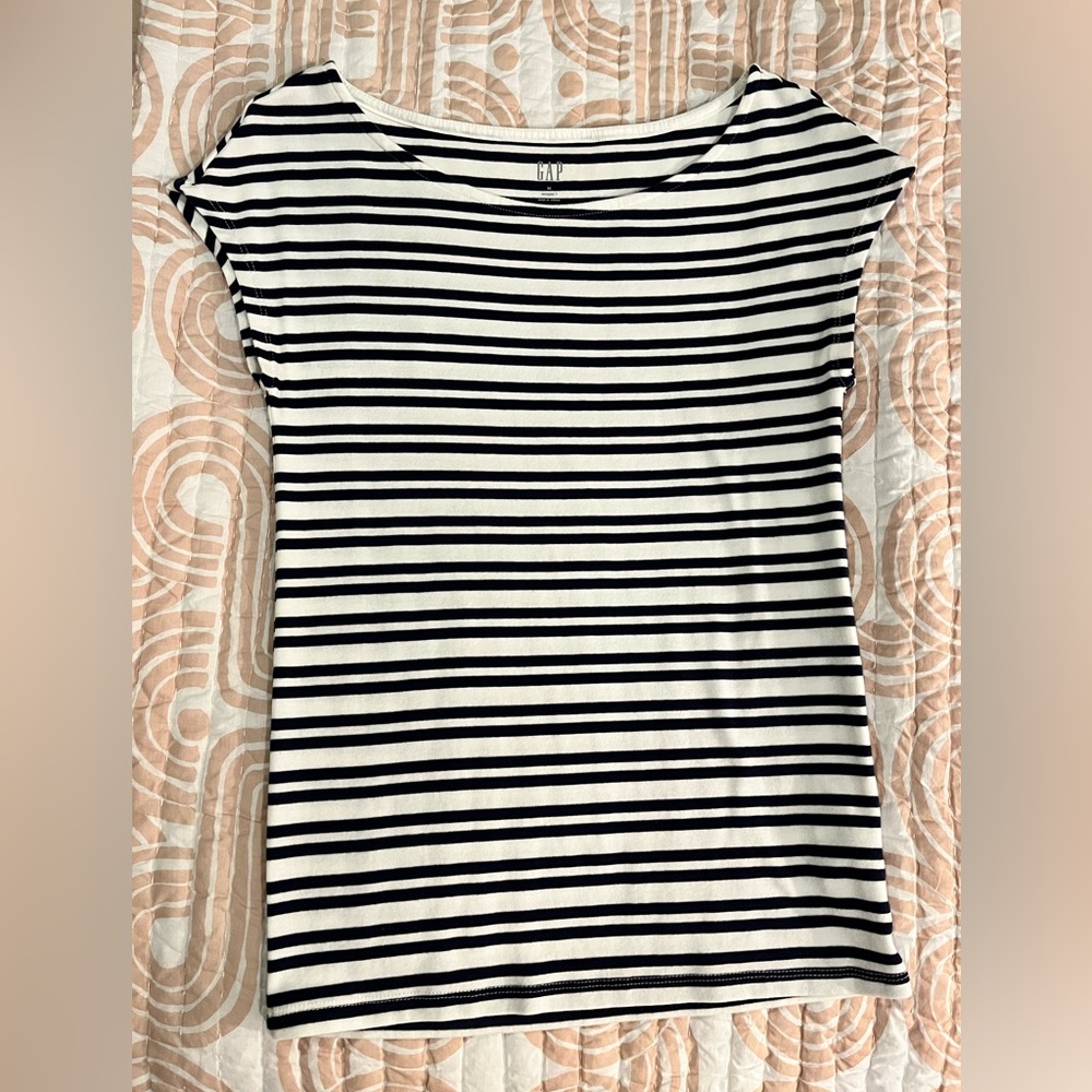 GAP Modern Boatneck Striped T-Shirt